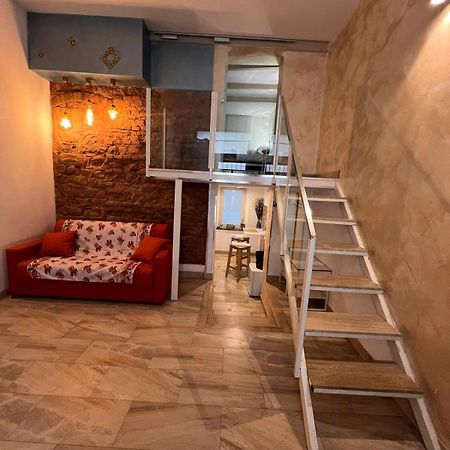Da Marieddu Appartamento Indipendente In Centro Citta كاتانيا المظهر الخارجي الصورة