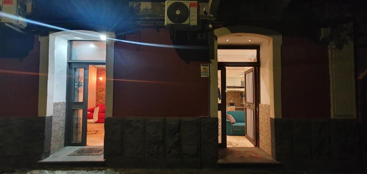 Da Marieddu Appartamento Indipendente In Centro Citta كاتانيا المظهر الخارجي الصورة