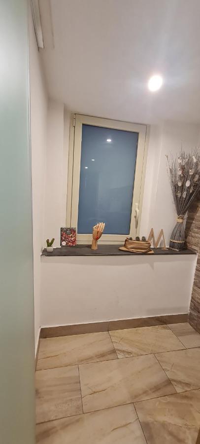 Da Marieddu Appartamento Indipendente In Centro Citta كاتانيا المظهر الخارجي الصورة